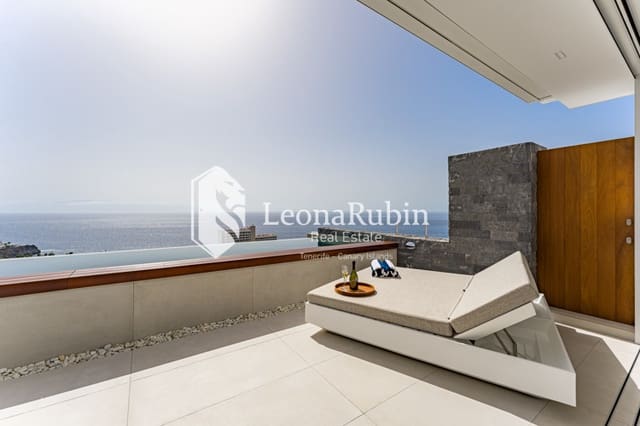 2 soveværelse Penthouse til salg i Los Gigantes, Santiago del Teide med swimmingpool - € 1.345.000 (Ref: 9532740)