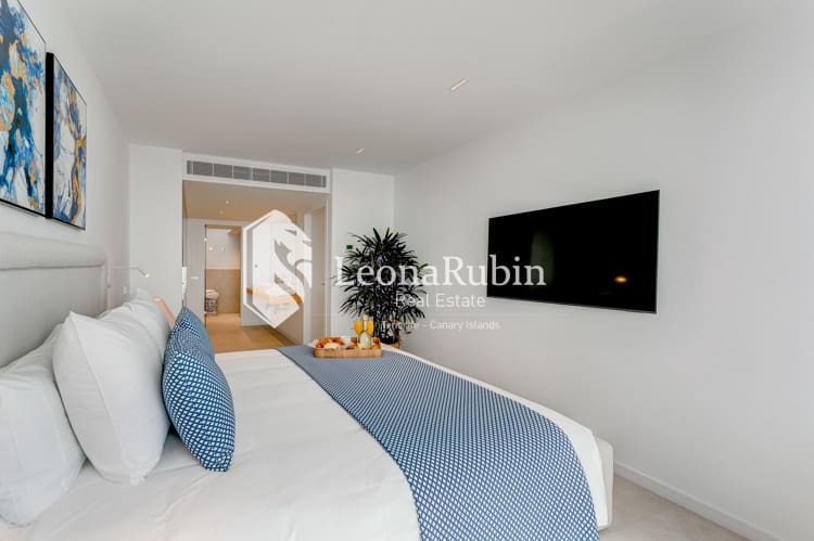 2 soveværelse Penthouse til salg i Los Gigantes med swimmingpool - € 1.345.000 (Ref: 9532740)