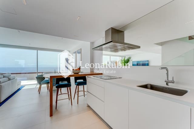 2 soveværelse Penthouse til salg i Los Gigantes, Santiago del Teide med swimmingpool - € 1.345.000 (Ref: 9532740)