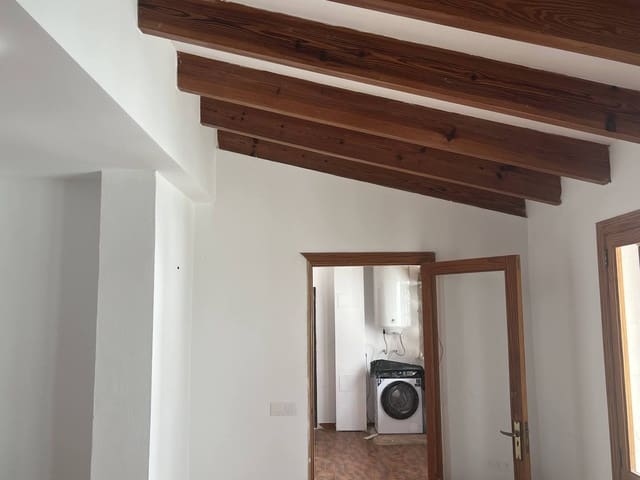 4 bedroom Flat for rent in Cala Millor, Son Servera - € 2,500 (Ref: 10100750)
