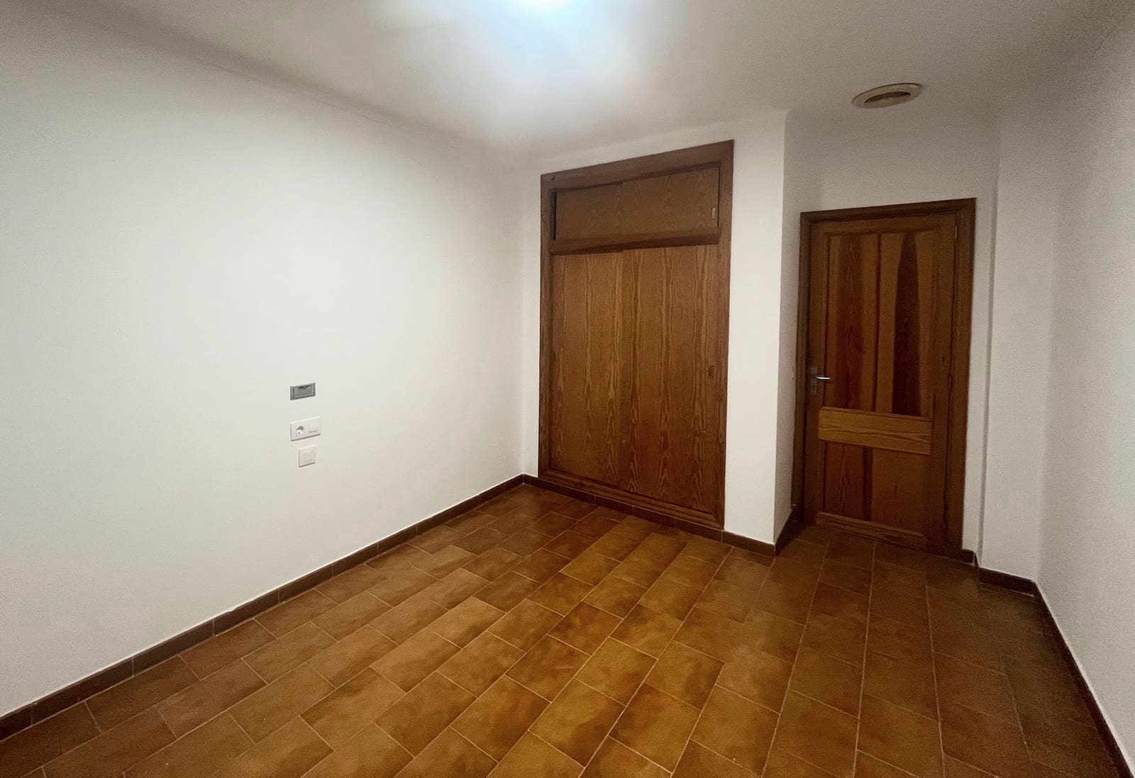 4 bedroom Flat for rent in Cala Millor - € 2,500 (Ref: 10100750)