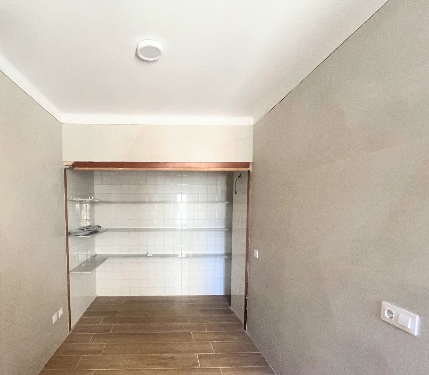 4 bedroom Flat for rent in Cala Millor - € 2,500 (Ref: 10100750)