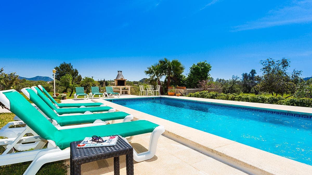 6 soveværelse Villa til salg i Costa de los Pinos - € 1.495.000 (Ref: 7805092)