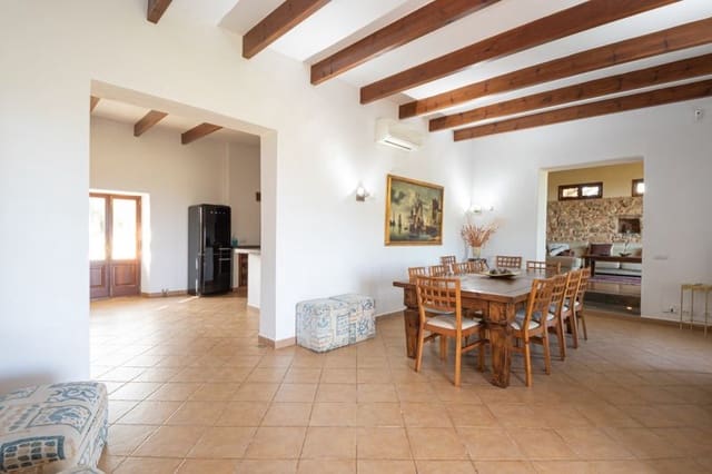 5 soveværelse Finca/Landehus til salg i Cala Murada, Manacor - € 1.750.000 (Ref: 7805093)