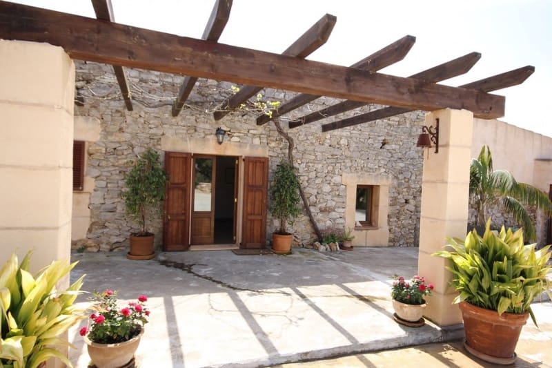 5 soveværelse Finca/Landehus til salg i Cala Murada - € 1.750.000 (Ref: 7805093)