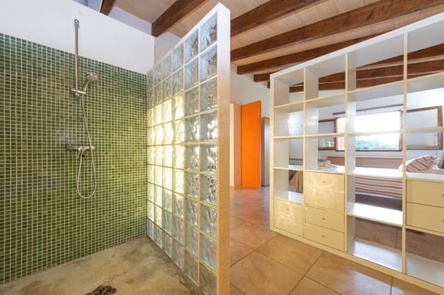 5 soveværelse Finca/Landehus til salg i Cala Murada, Manacor - € 1.750.000 (Ref: 7805093)