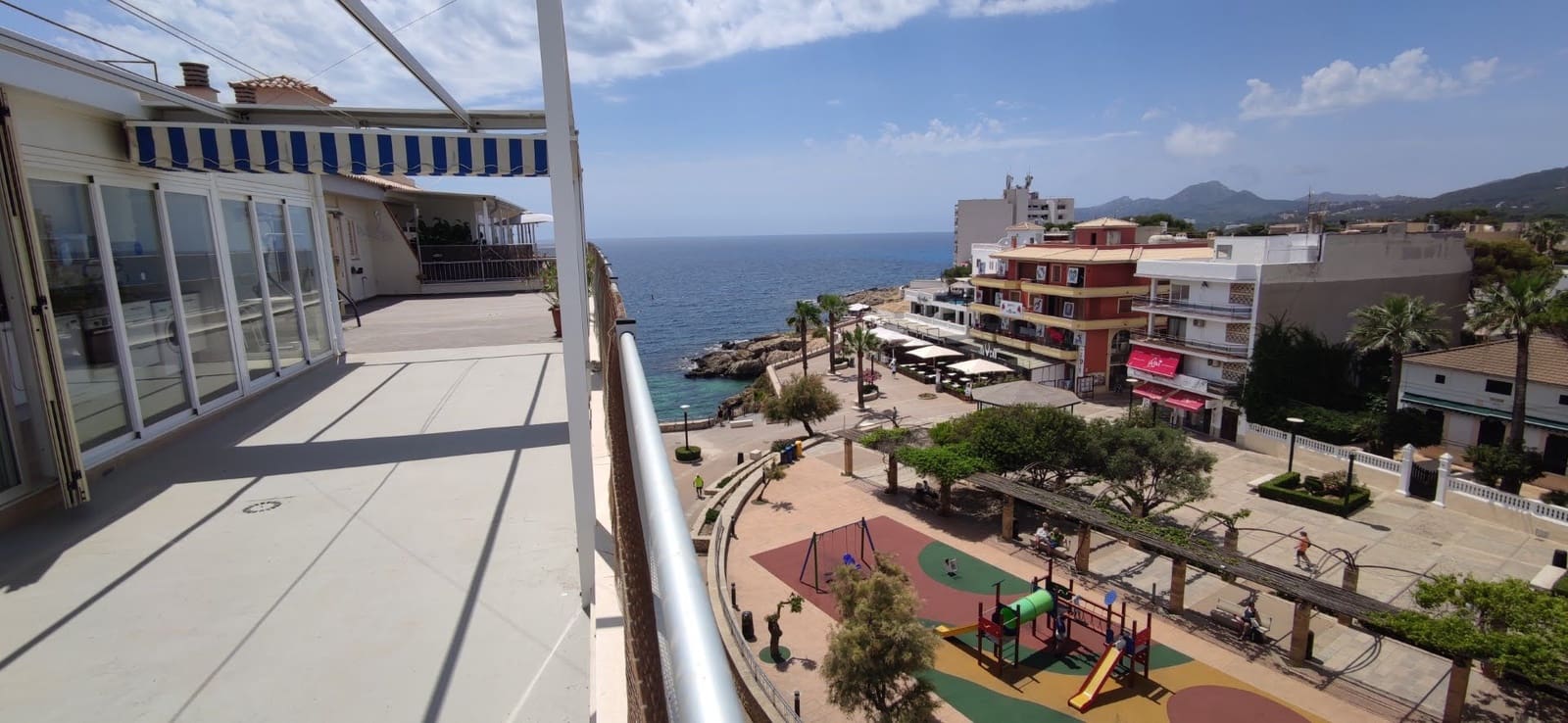 3 soveværelse Lejlighed til salg i Cala Ratjada - € 695.000 (Ref: 8334375)