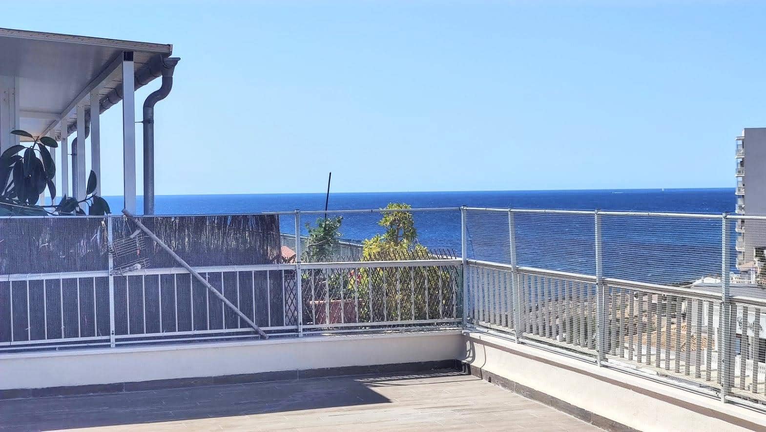 3 soveværelse Lejlighed til salg i Cala Ratjada - € 695.000 (Ref: 8334375)