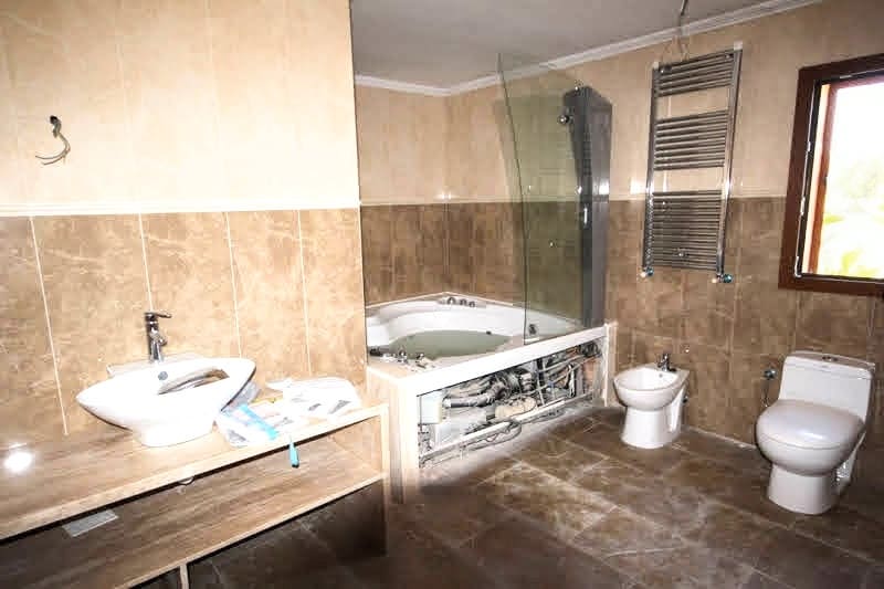 9 soverom Villa til salgs i Arta - € 3 000 000 (Ref: 8546442)