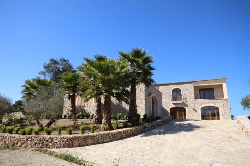 9 soverom Villa til salgs i Arta - € 3 000 000 (Ref: 8546442)