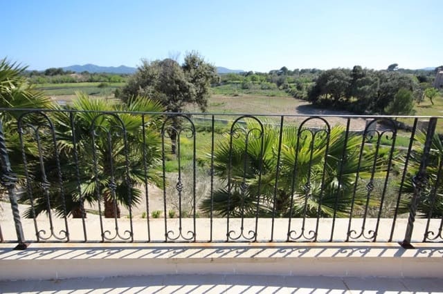 9 bedroom Villa for sale in Artà - € 3,000,000 (Ref: 8546442)