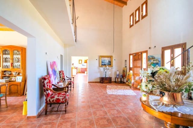 4 makuuhuone Maalaistalo myytävänä paikassa Manacor - 1 600 000 € (Ref: 8560490)