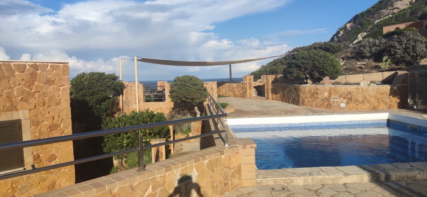 6 slaapkamer Villa te koop in Cala Ratjada - € 2.200.000 (Ref: 8598587)