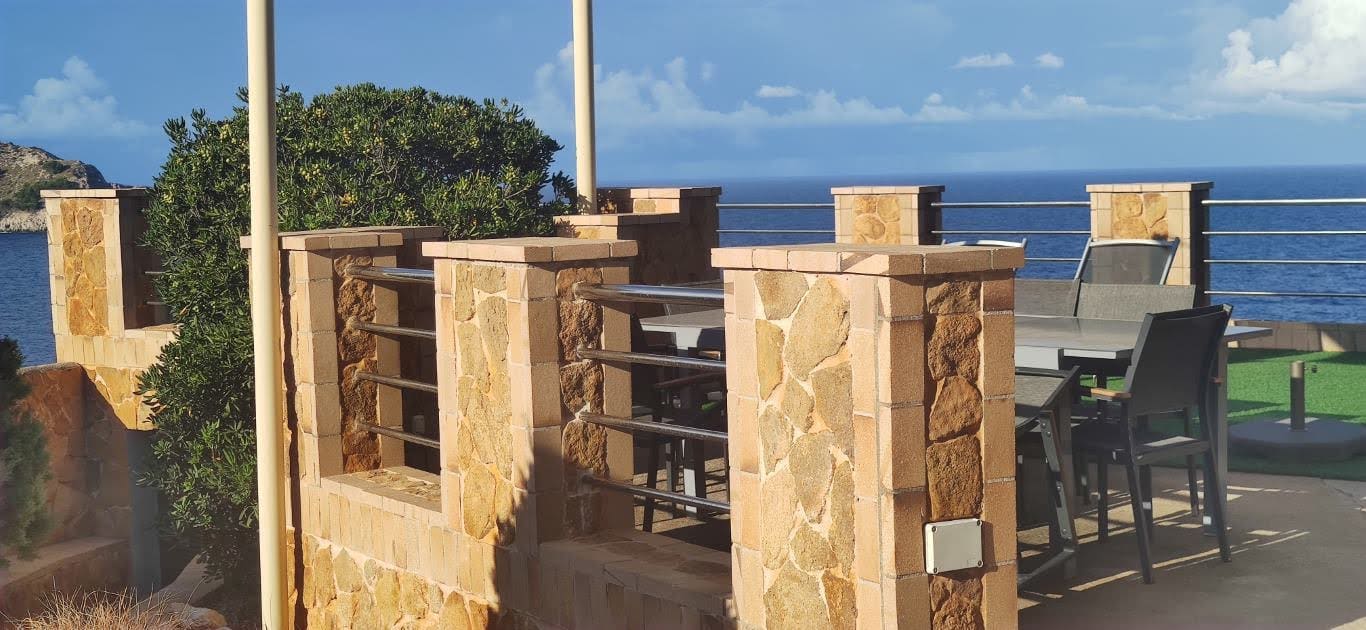 6 slaapkamer Villa te koop in Cala Ratjada - € 2.200.000 (Ref: 8598587)