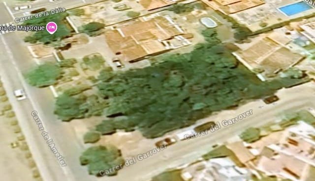 Building Plot for sale in Cala Millor, Son Servera - € 360,000 (Ref: 9388431)