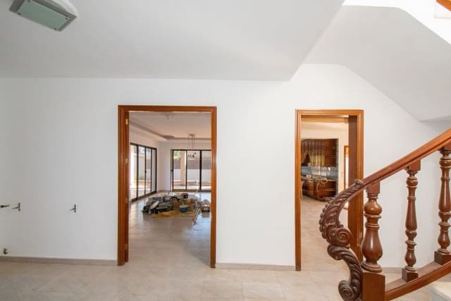 7 quarto Moradia para venda em Cala Millor, Son Servera com garagem - 900 000 € (Ref: 9523532)