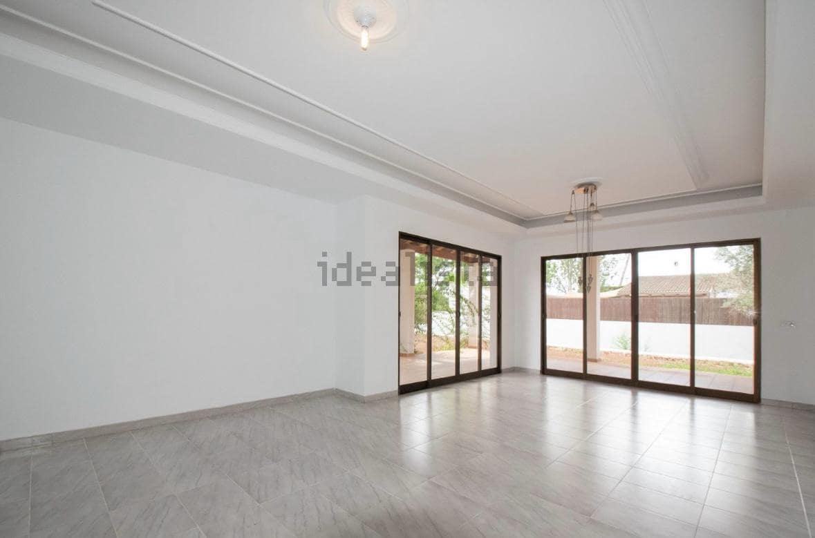 7 quarto Moradia para venda em Cala Millor com garagem - 900 000 € (Ref: 9523532)