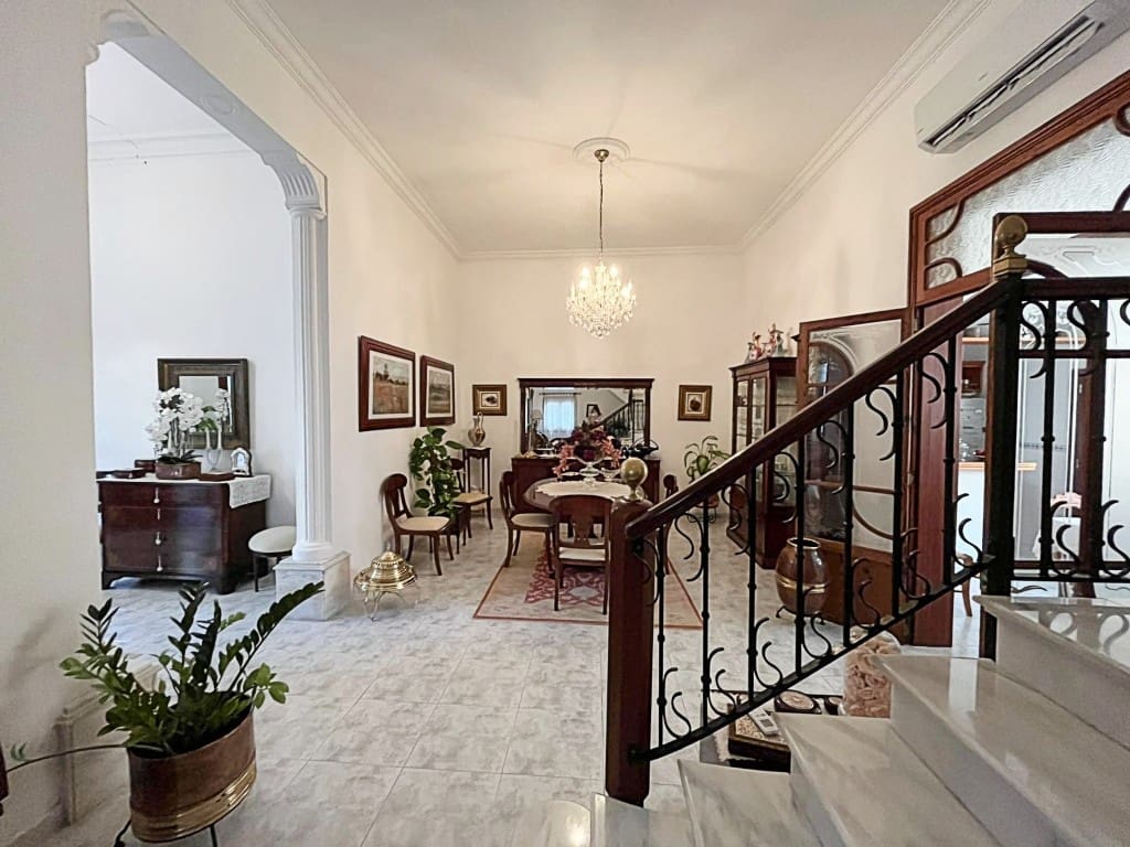 4 soverom Rekkehus til salgs i Sant Llorenc des Cardassar med garasje - € 850 000 (Ref: 9525734)