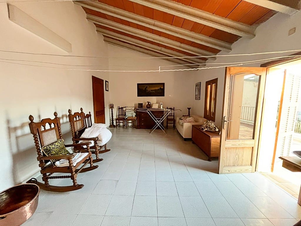 4 soverom Rekkehus til salgs i Sant Llorenc des Cardassar med garasje - € 850 000 (Ref: 9525734)