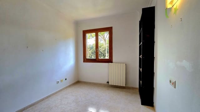 Piso de 3 habitaciones en Cala Ratjada, Capdepera en venta con garaje - 345.000 € (Ref: 10007099)