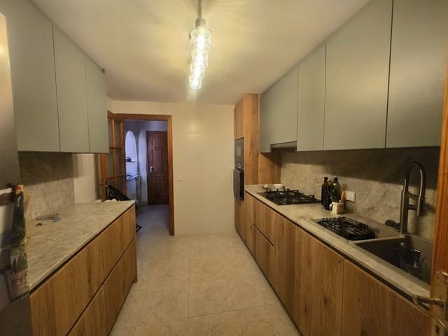 Piso de 3 habitaciones en Cala Ratjada, Capdepera en venta con garaje - 345.000 € (Ref: 10007099)