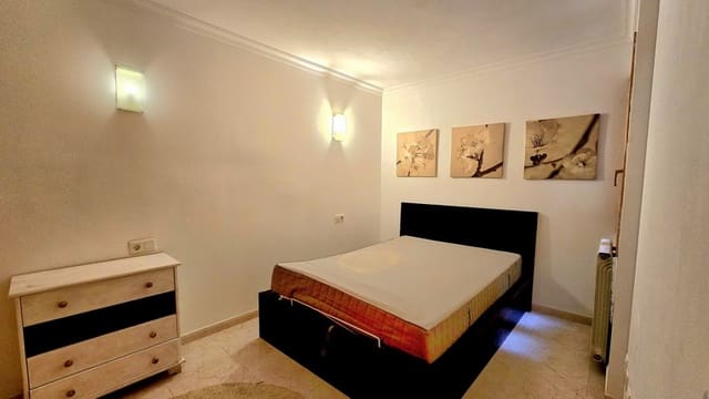 Piso de 3 habitaciones en Cala Ratjada, Capdepera en venta con garaje - 345.000 € (Ref: 10007099)