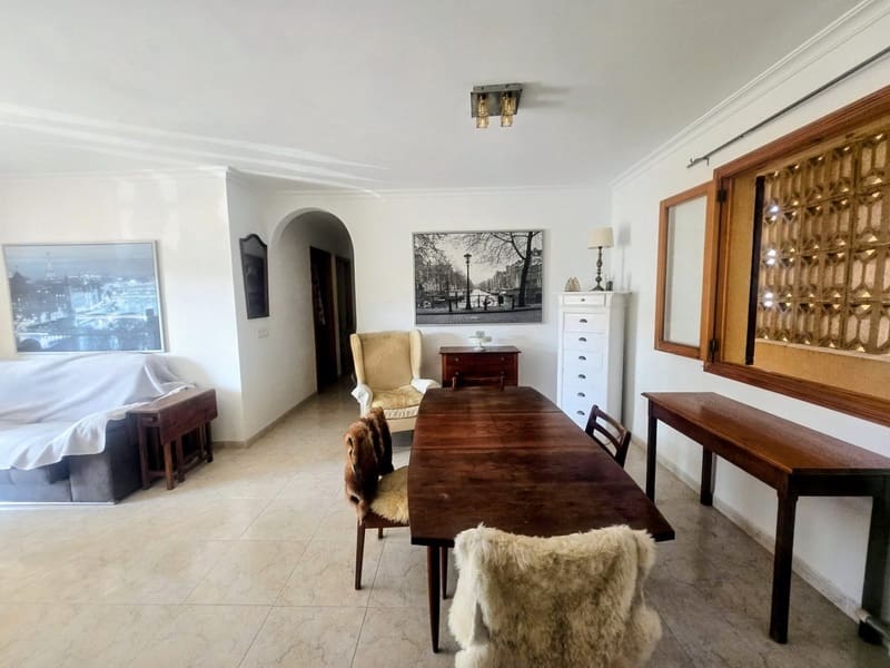 3 bedroom Flat for sale in Cala Ratjada with garage - € 345,000 (Ref: 10007099)