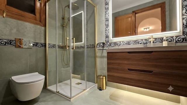 3 bedroom Flat for sale in Cala Ratjada, Capdepera with garage - € 345,000 (Ref: 10007099)