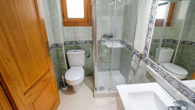 3 bedroom Flat for sale in Cala Ratjada, Capdepera with garage - € 345,000 (Ref: 10007099)