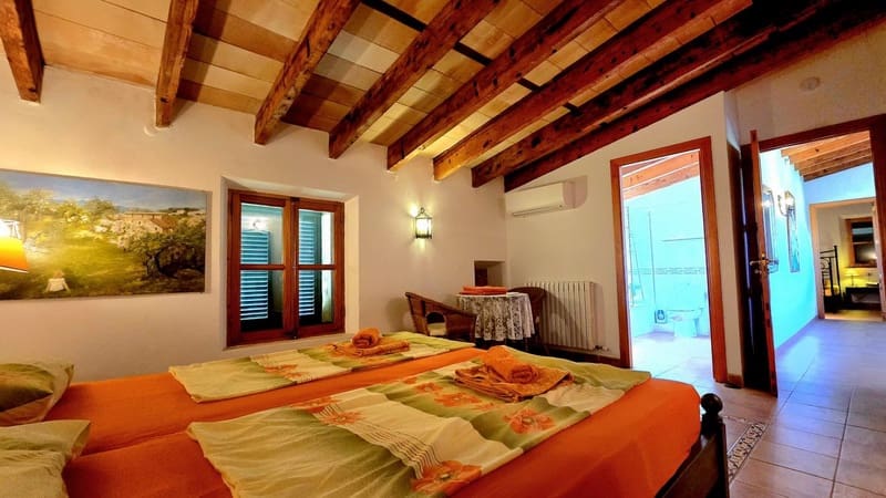 3 sovrum Finca/Hus på landet till salu i Sant Llorenc des Cardassar med pool garage - 1 300 000 € (Ref: 10007606)