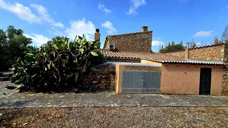 3 sovrum Finca/Hus på landet till salu i Sant Llorenc des Cardassar med pool garage - 1 300 000 € (Ref: 10007606)
