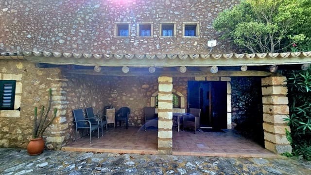 3 sovrum Finca/Hus på landet till salu i Sant Llorenç des Cardassar med pool garage - 1 300 000 € (Ref: 10007606)
