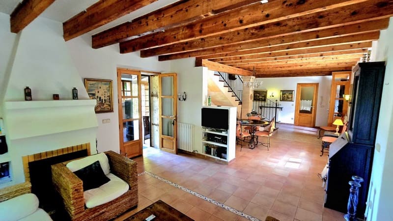 3 sovrum Finca/Hus på landet till salu i Sant Llorenc des Cardassar med pool garage - 1 300 000 € (Ref: 10007606)