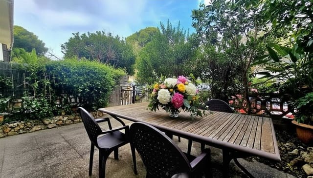 4 quarto Moradia em Banda para venda em Cala Ratjada, Capdepera com garagem - 489 000 € (Ref: 10032446)
