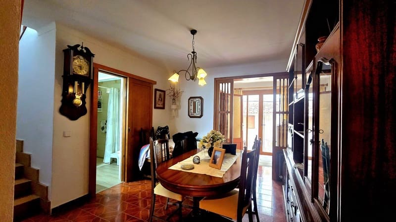 4 makuuhuone Rivitalo myytävänä paikassa Cala Ratjada mukana 
autotalli - 489 000 € (Ref: 10032446)