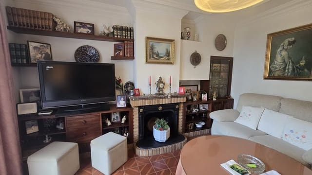 4 quarto Moradia em Banda para venda em Cala Ratjada, Capdepera com garagem - 489 000 € (Ref: 10032446)