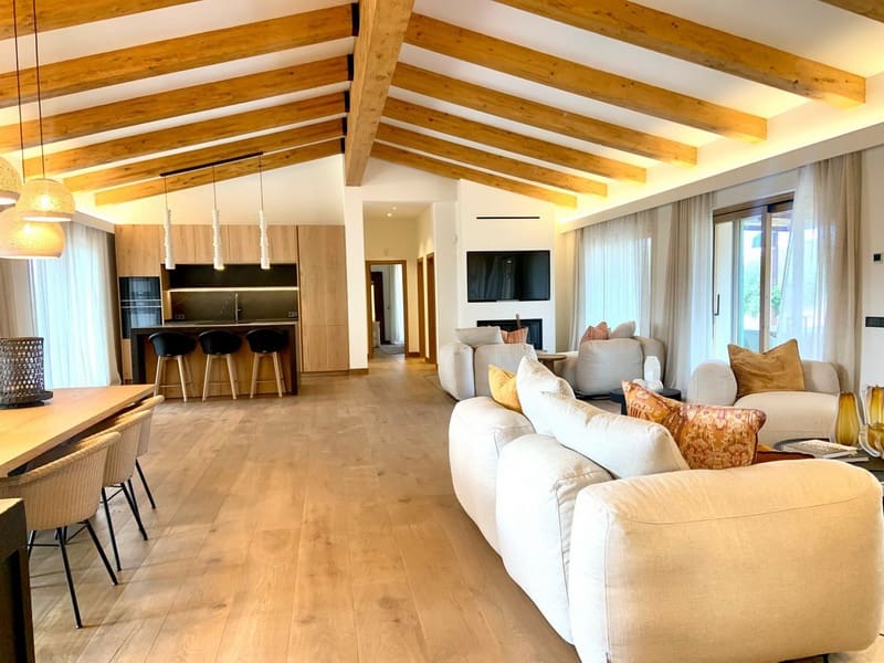 3 sovrum Finca/Hus på landet till salu i Cala Ratjada med pool garage - 2 850 000 € (Ref: 10045686)