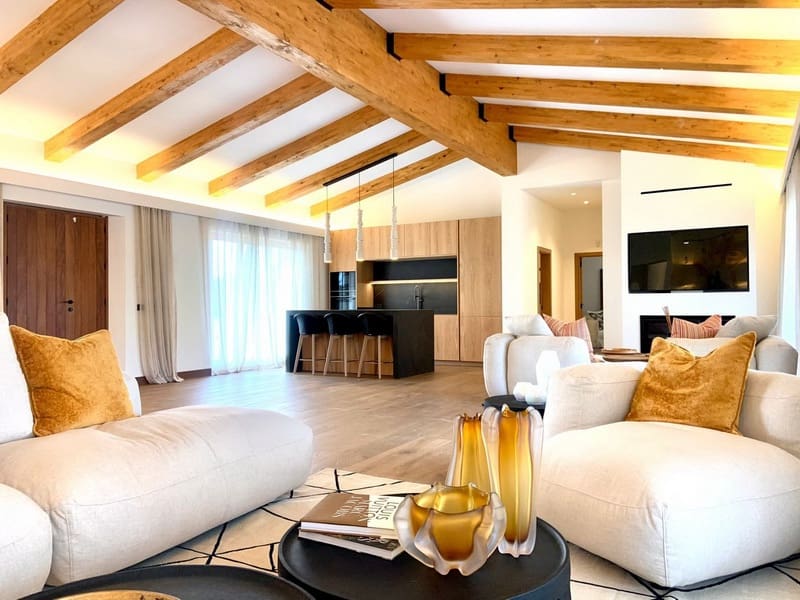 3 sovrum Finca/Hus på landet till salu i Cala Ratjada med pool garage - 2 850 000 € (Ref: 10045686)
