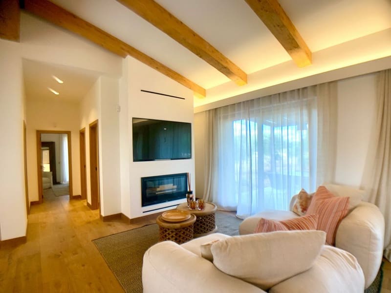 3 sovrum Finca/Hus på landet till salu i Cala Ratjada med pool garage - 2 850 000 € (Ref: 10045686)