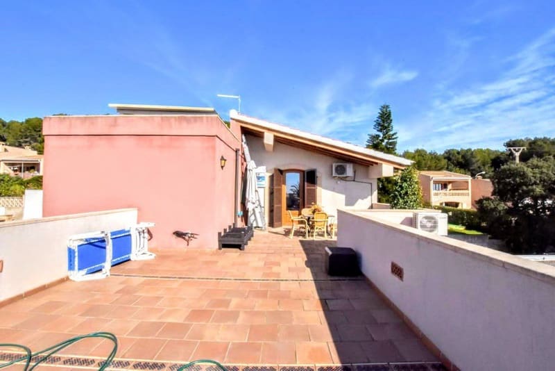 4 soverom Villa til salgs i Cala Ratjada med svømmebasseng garasje - € 1 100 000 (Ref: 7662345)