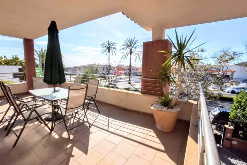 4 soverom Villa til salgs i Cala Ratjada med svømmebasseng garasje - € 1 100 000 (Ref: 7662345)