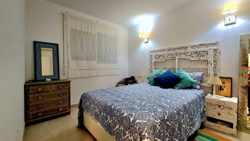 2 soveværelse Lejlighed til salg i Cala Ratjada med swimmingpool garage - € 355.000 (Ref: 8043813)