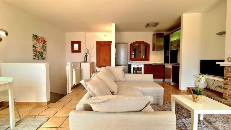 2 soveværelse Lejlighed til salg i Font de Sa Cala / Font de La Cala med swimmingpool - € 489.000 (Ref: 8383955)