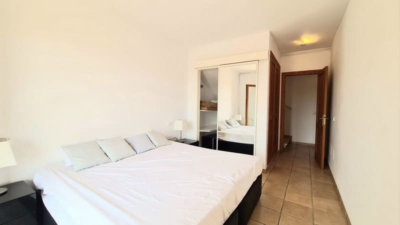 2 soveværelse Lejlighed til salg i Font de Sa Cala / Font de La Cala med swimmingpool - € 489.000 (Ref: 8383955)