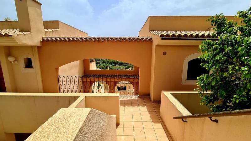 2 soveværelse Lejlighed til salg i Font de Sa Cala / Font de La Cala med swimmingpool - € 489.000 (Ref: 8383955)