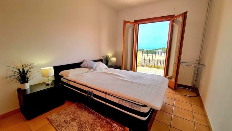 2 soveværelse Lejlighed til salg i Font de Sa Cala / Font de La Cala med swimmingpool - € 489.000 (Ref: 8383955)