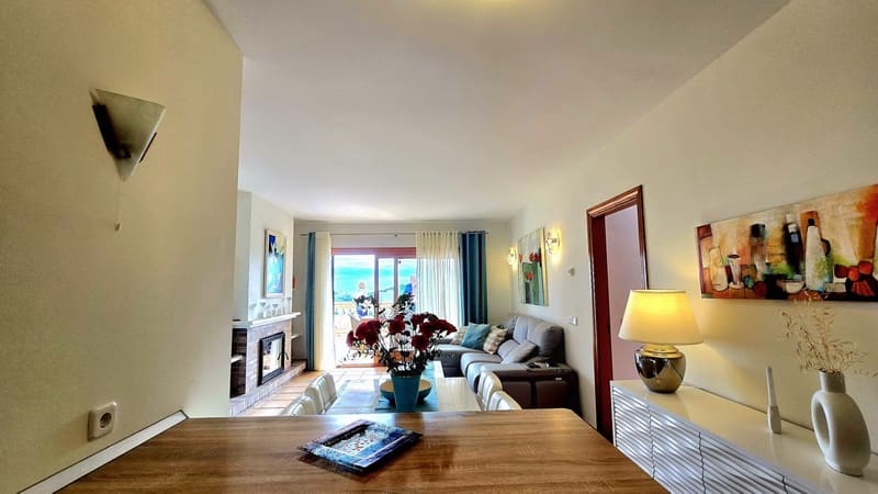 2 makuuhuone Asunto myytävänä paikassa Font de Sa Cala / Font de La Cala mukana uima-altaan 
autotalli - 490 000 € (Ref: 8813529)