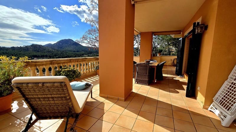 2 makuuhuone Asunto myytävänä paikassa Font de Sa Cala / Font de La Cala mukana uima-altaan 
autotalli - 490 000 € (Ref: 8813529)