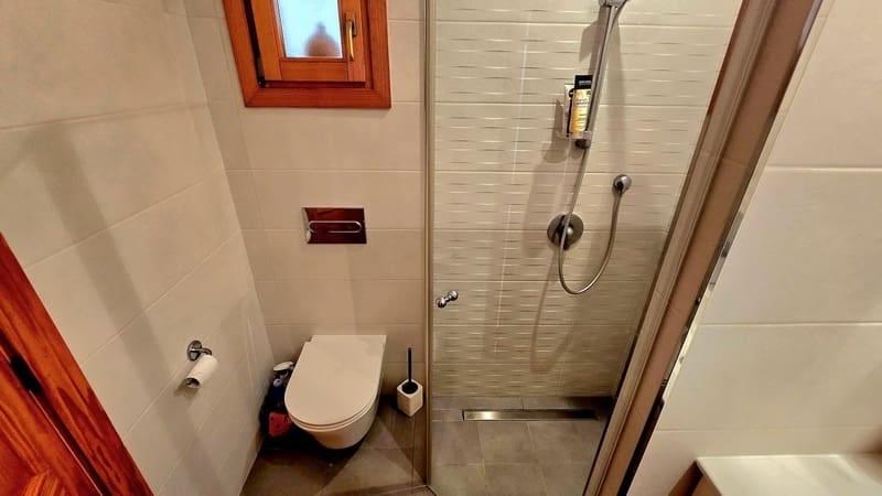 2 makuuhuone Asunto myytävänä paikassa Font de Sa Cala / Font de La Cala mukana uima-altaan 
autotalli - 490 000 € (Ref: 8813529)