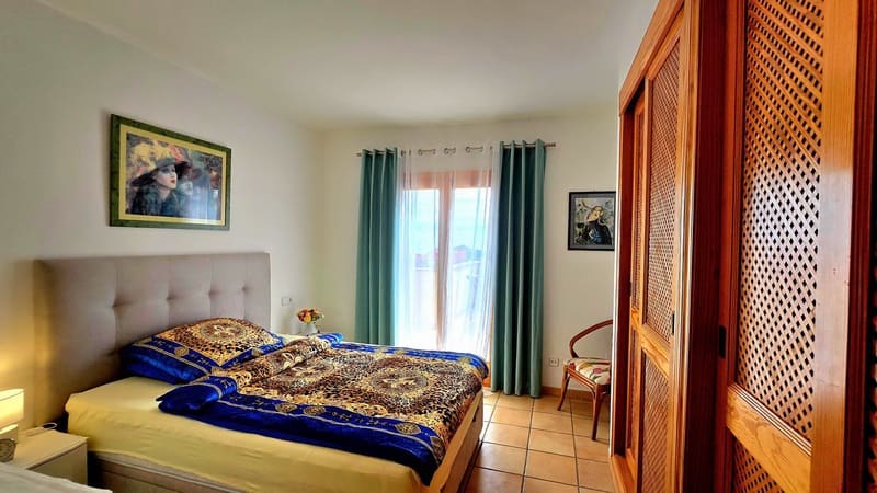2 makuuhuone Asunto myytävänä paikassa Font de Sa Cala / Font de La Cala mukana uima-altaan 
autotalli - 490 000 € (Ref: 8813529)